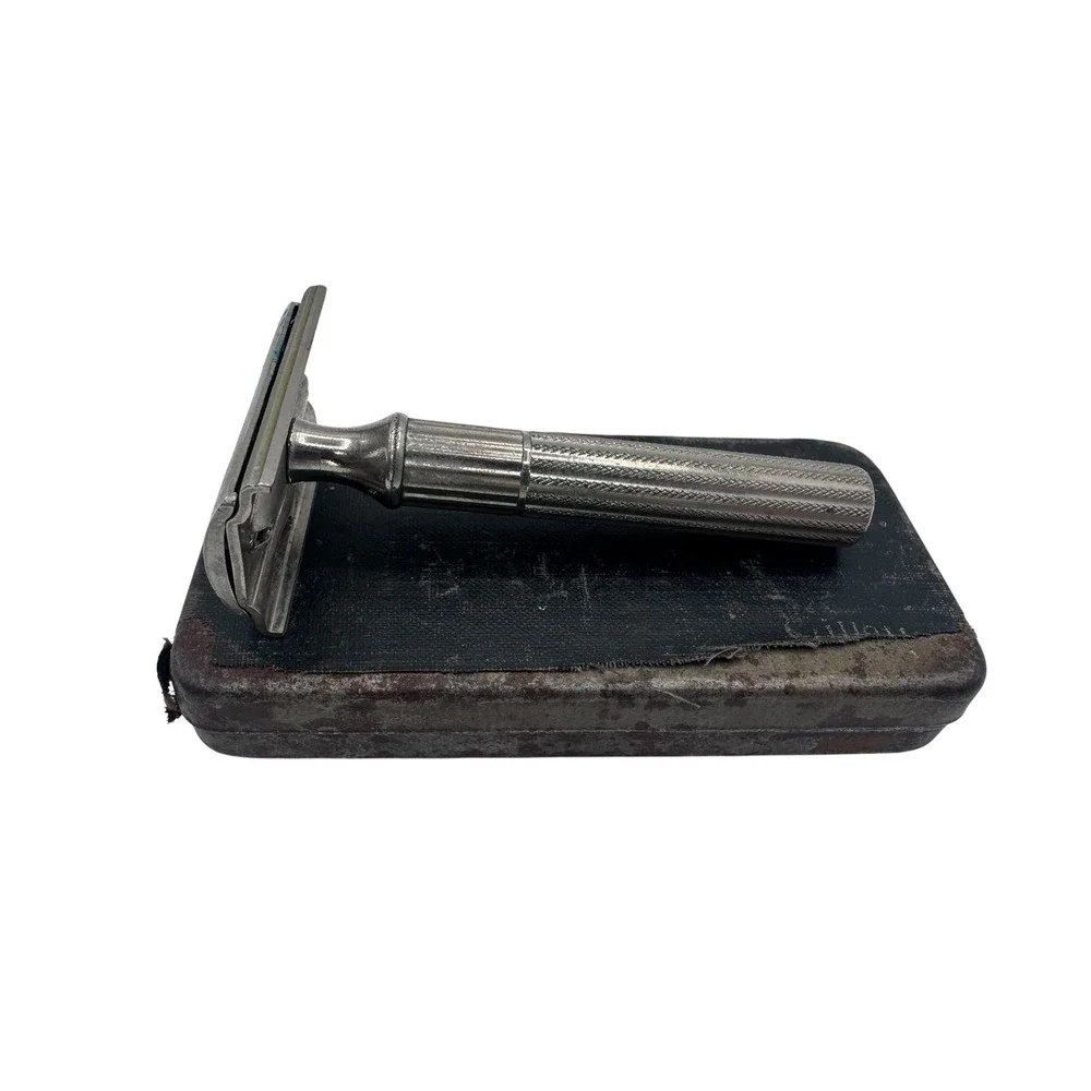 Vintage Gillette Safety Razor Kit Double Edge Razor Blades Travel Case Set